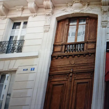 Chic Parisian Apartment