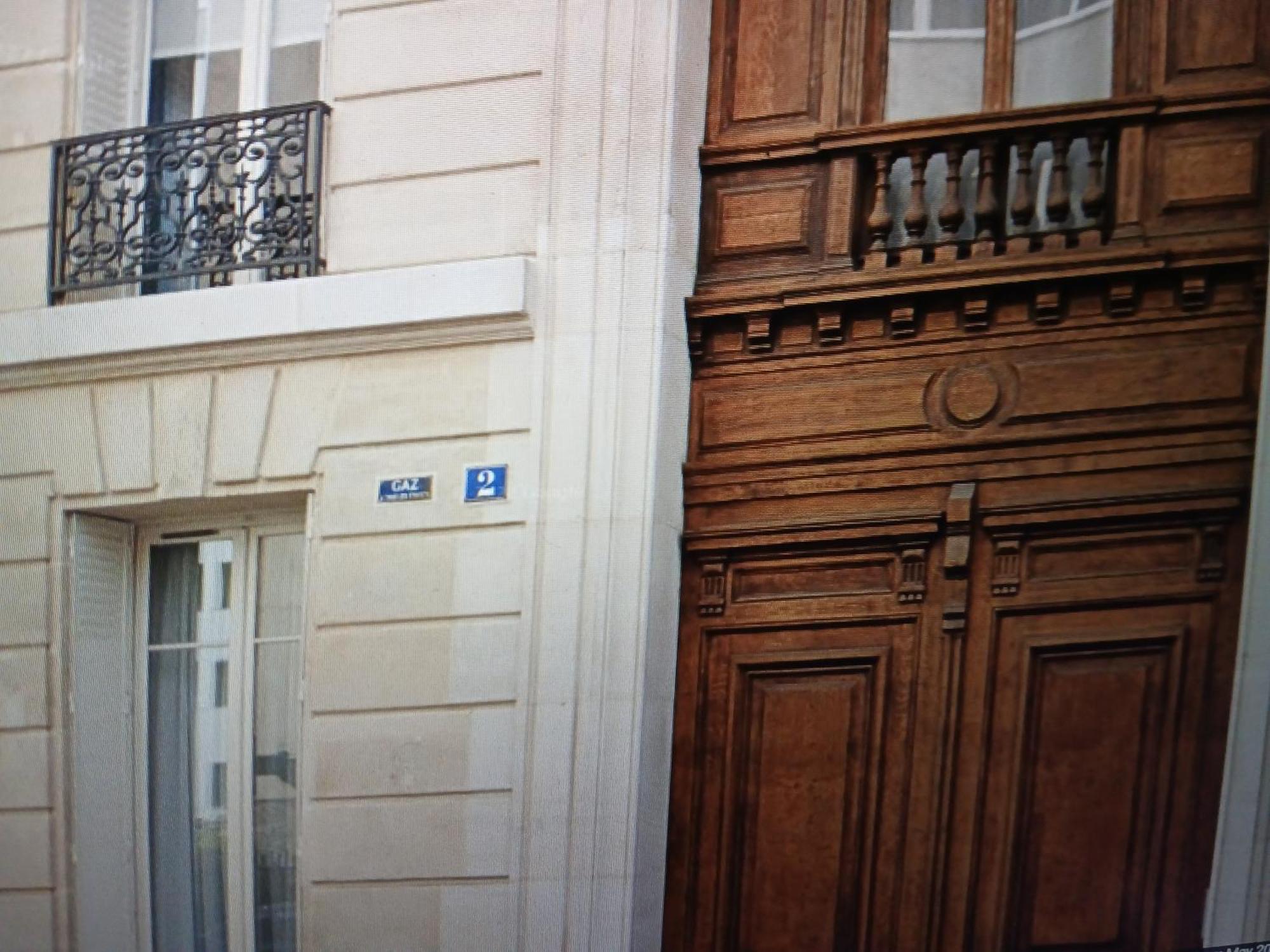 Chic Parisian Parigi